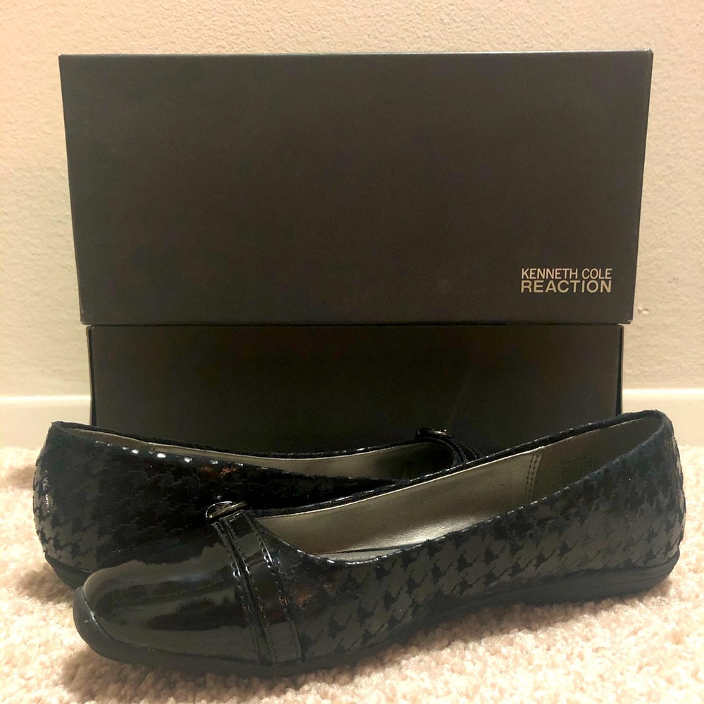 Women’s Houndstooth Flats